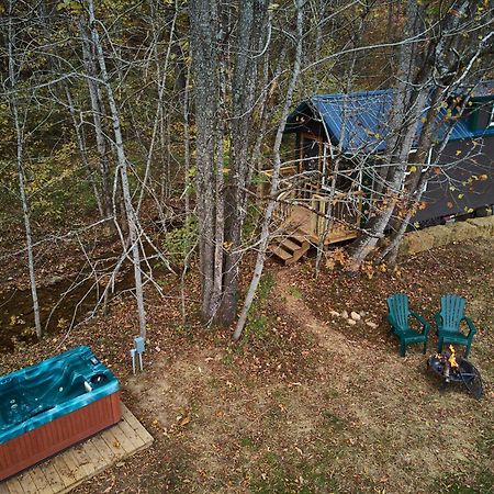 Creekwalk Inn Bed And Breakfast With Cabins Cosby Extérieur photo